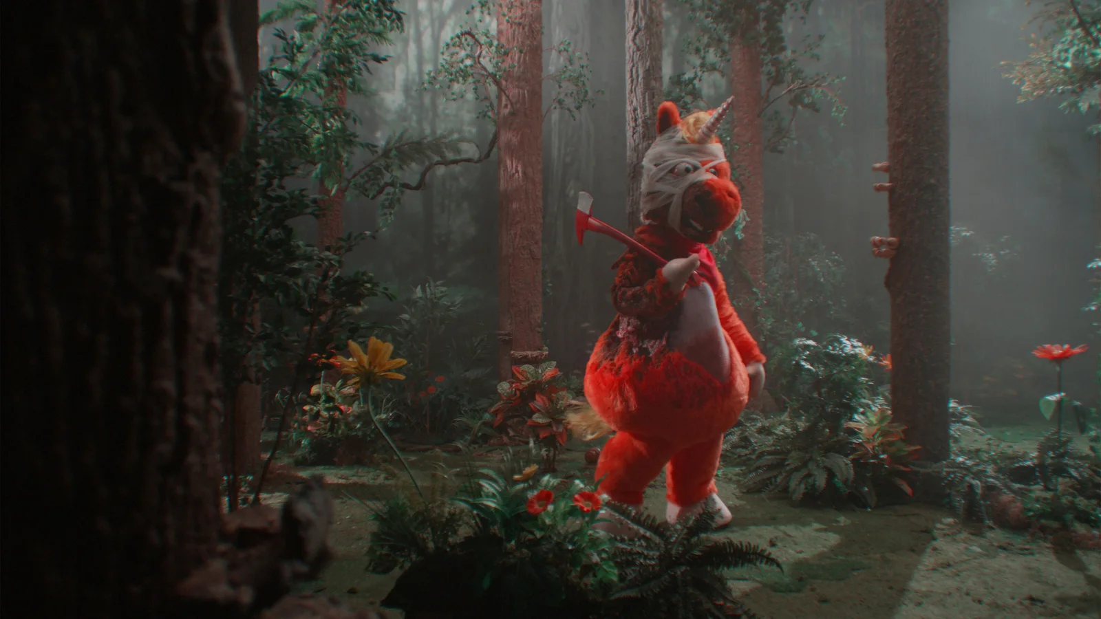 „Buddy“: Neuer Teaser zum Horror um ein mörderisches Einhorn-Maskottchen